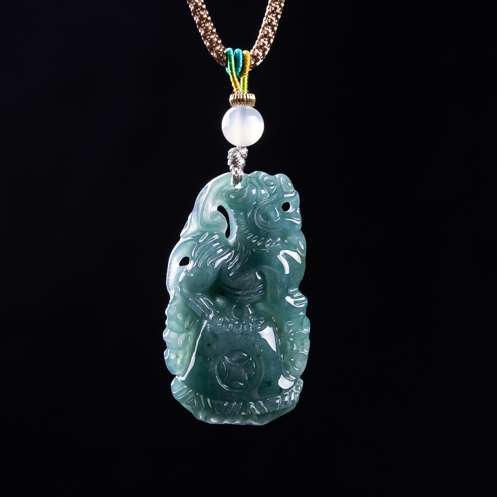 قلادة بيكسيو من اليشم البورمي، - مراجعة Women Fashion Necklace وسعره