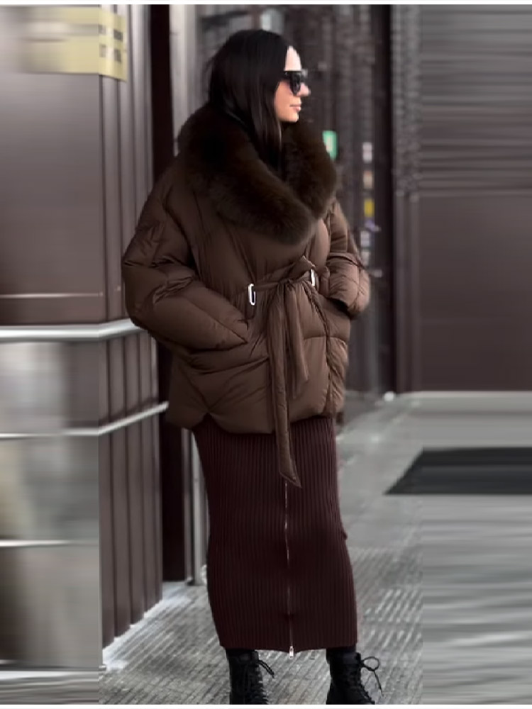 معاطف قطنية أنيقة بتصميم عتيق  - مراجعة Women'S Fashion Trends Fall 2025 وسعره