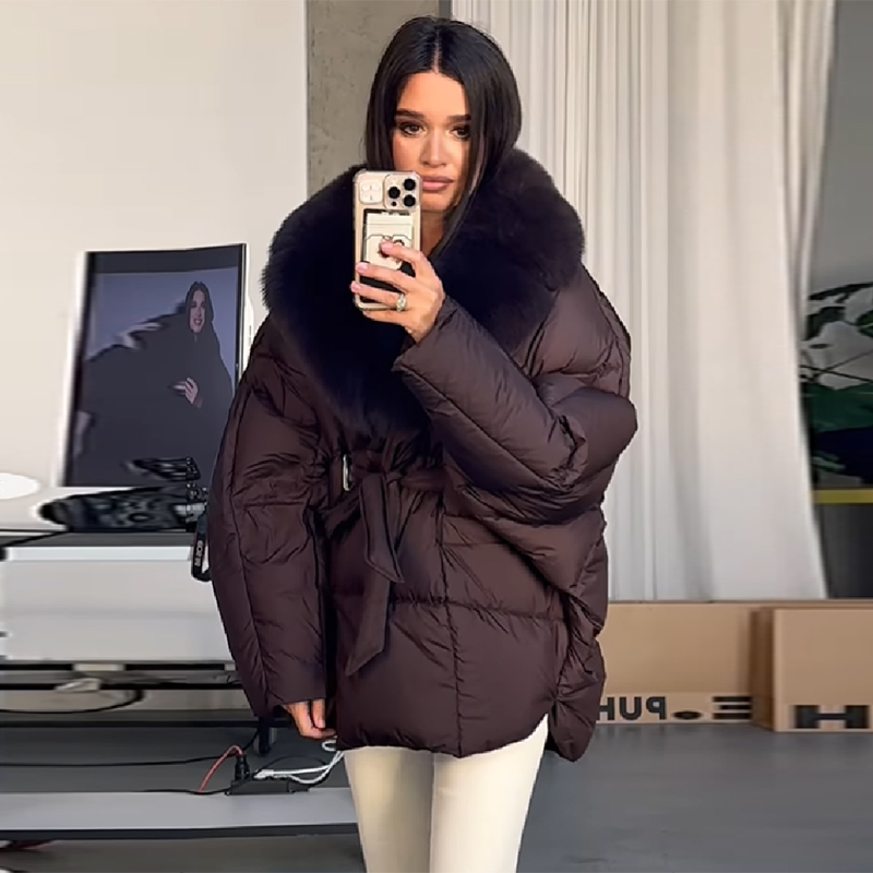 معاطف قطنية أنيقة بتصميم عتيق  - مراجعة Women'S Fashion Trends Fall 2025 وسعره